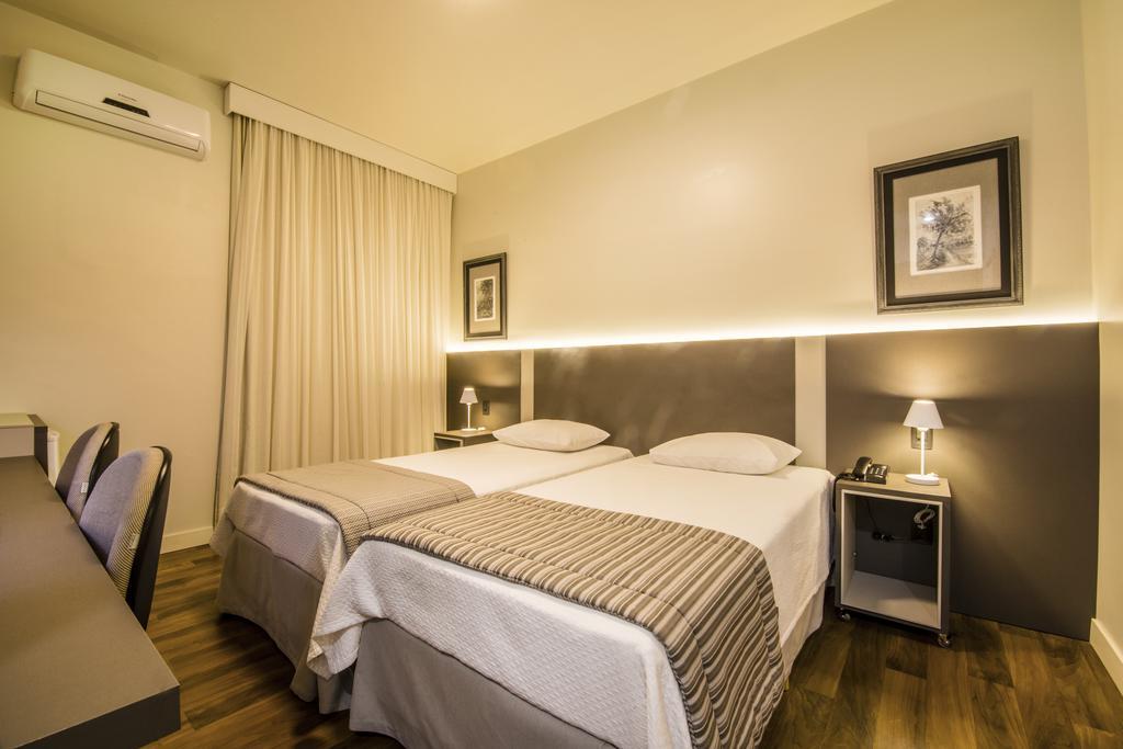 Jr Hotel Marilia Room photo