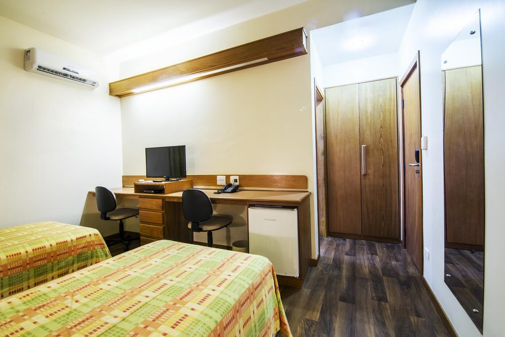 Jr Hotel Marilia Room photo